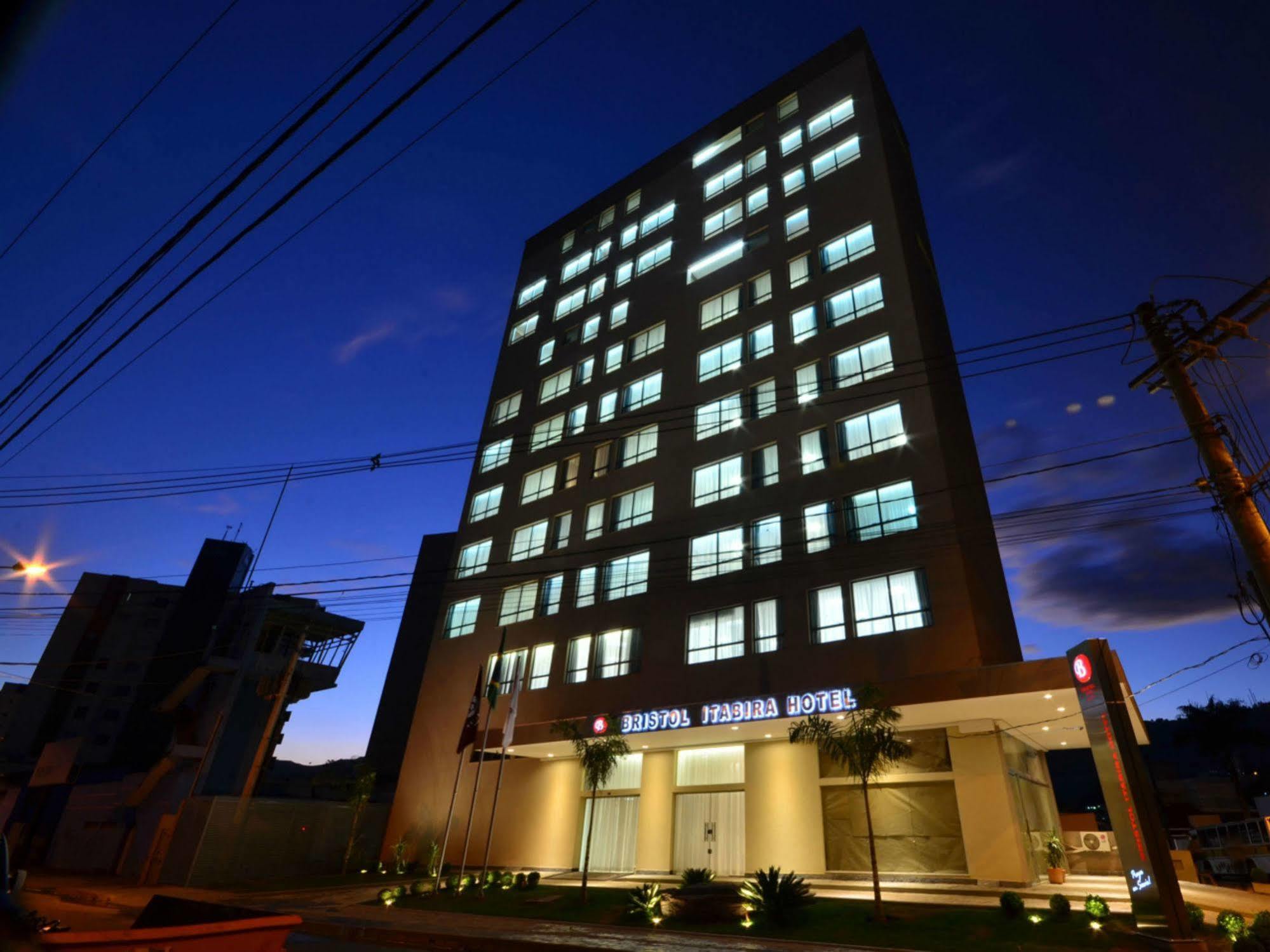 It Itabira Hotel Buitenkant foto